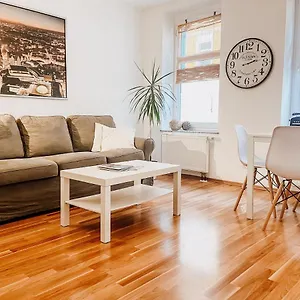 Apartment Gemütliche Mit Balkon