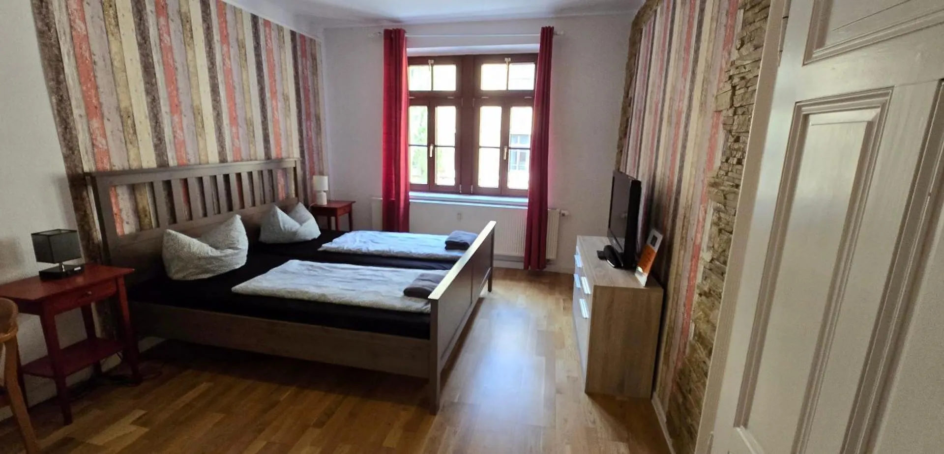 Gwuni Mopera Aparthotel Λειψία